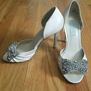 "Gown" Betsey Johnson Peep-toe Wedding Heels